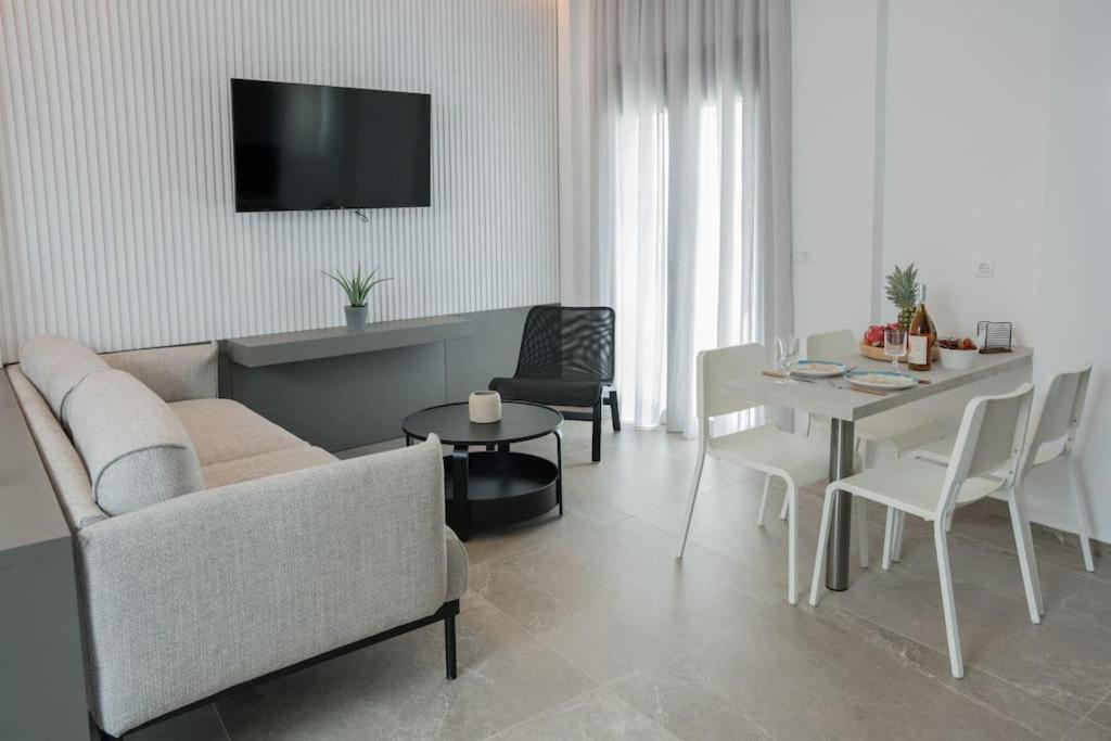 Minoas Suite The Sense Of Luxury Iraklion Buitenkant foto