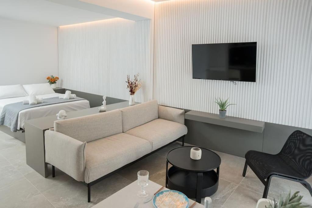 Minoas Suite The Sense Of Luxury Iraklion Buitenkant foto